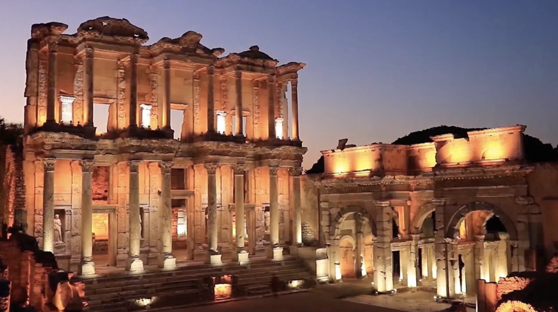 Green Holding Celsus Kütüphanesi Projesi